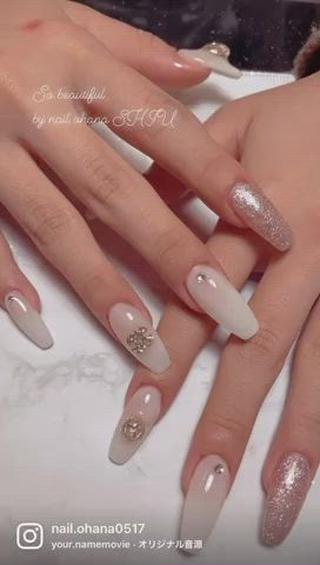 可愛すぎる

ジェリップスカルプ大人気
︎爪の長さが変えたい時
︎爪が折れた時
︎深爪の方
︎アクリルスカルプの匂いが苦手な方

——————————————
nail ohana横浜関内店
台湾人ネイリストSHIU
『持ち込みデザイン再現得意です(^^)v』
———————————————
ご予約はプロフィールのURLから

営業時間：9時〜24時(最終受付24時)／不定休
横浜・JR関内駅南口徒歩5分
〒231-0011
神奈川県横浜市中区太田町2-30 みどりビル 402

公式のLINE追加クーポン配信中
︎ショップカード特典
︎直接予約、ネイルデザイン相談等のお問い合わせ
︎毎週最新空き状況配信
︎キャンセル待ち配信

#nailohana #横浜ネイルサロン #関内ネイルサロン  #nailohana横浜関内店  #関内 #横浜 #持込みデザインネイル #定額ネイル #nail #gelnail #台湾人ネイリスト #中文服務 #おしゃれネイル #可愛いネイル #ジェルネイル #美甲 #光療美甲 #おしゃれ #おしゃれすき #可愛い #おしゃれさんと繋がりたい #ネイル  #中華街ネイルサロン 
営業時間：9時〜24時(最終受付24時)／不定休
横浜・JR関内駅南口徒歩5分
〒231-0011
神奈川県横浜市中区太田町2-30 みどりビル 402

公式のLINE追加クーポン配信中
︎ショップカード特典
︎直接予約、ネイルデザイン相談等のお問い合わせ
︎毎週最新空き状況配信
︎キャンセル待ち配信

#nailohana #横浜ネイルサロン #関内ネイルサロン  #nailohana横浜関内店  #関内 #横浜 #持込みデザインネイル #定額ネイル #nail #gelnail #台湾人ネイリスト #中文服務 #おしゃれネイル #可愛いネイル #ジェルネイル #美甲 #光療美甲 #おしゃれ #おしゃれすき #可愛い #おしゃれさんと繋がりたい #ネイル  #中華街ネイルサロン 
#スカルプ　#シンプルネイル　#ジェリップ #シャネルネイル　#派手ネイル #キラキラネイル　 