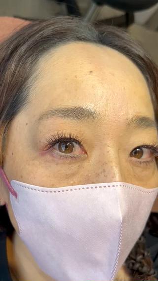 バインドロック140束　
新規11000円

ベースブラウン目尻ポイントカラー
カラー変更1100円 