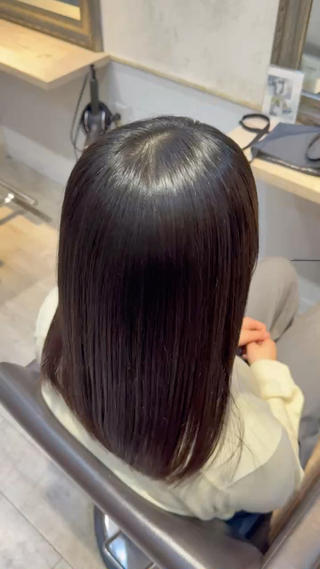 ミディアム Lutia新宿　せき ゆうみのヘアスタイル