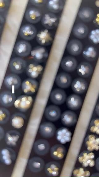 耳つぼジュエリー

キラキラ可愛いだけじゃなく
眼精疲労・肩こりケアにも◎

痛みほぼなし
初めての方も安心してご来店ください

#耳つぼジュエリー
#二俣川
#完全個室
#子連れ歓迎 