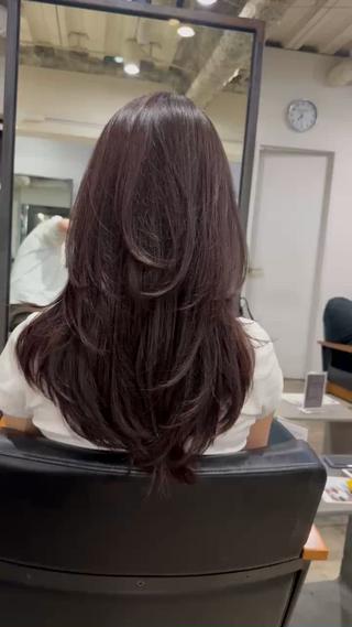 ロング 💫カットはなんでも 得意です✂️のヘアスタイル