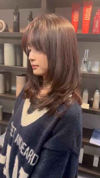 レイヤーカット
前髪から顔まわりのカットも重要です 