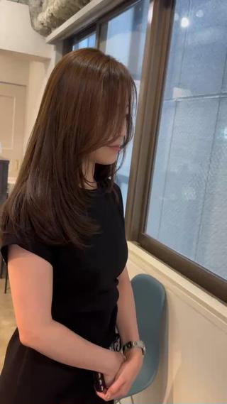 ロング 💫カットはなんでも 得意です✂️のヘアスタイル