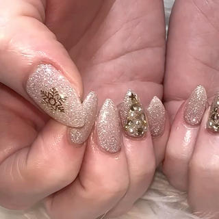 ネイル Ｌｉｎｏ’ｂ所属・Aulu'b るなのネイルデザイン