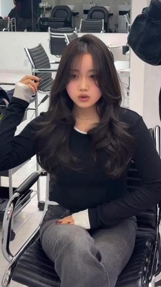 ミディアム カラー 韓国ヘア🇰🇷 /艶カラー/YUYAのヘアスタイル