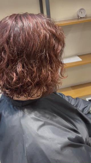 ブリーチ×矯正毛にもダメージ次第ではかけられます
ダメージ次第ではトリートメントは必須になりますので、ご相談ください 