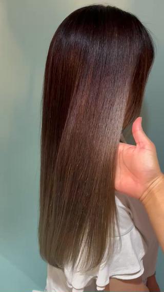 1人1人の髪質によって、薬剤選定と施術方法を変えた
「オーダーメイドストレート」
髪の毛の複雑履歴の方でも安心して施術が受けれます 