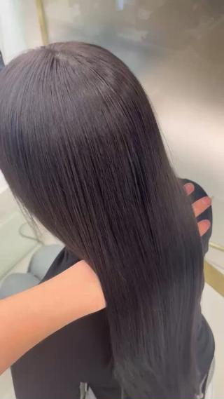 大人気トリートメント
ケラチントリートメント
ダメージでのうねり髪の内部から栄養を補強したい方におすすめ
艶感MAX 