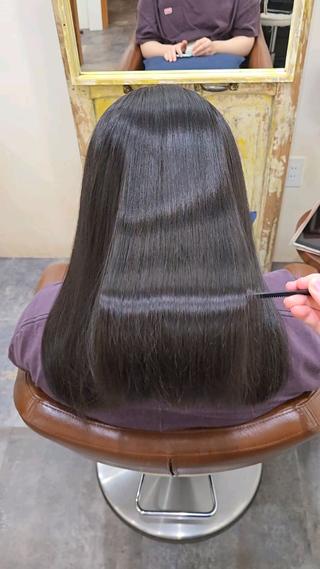 なめらかさ◎
ツヤ感◎
ダメージレスで作るらぶい髪︎ 