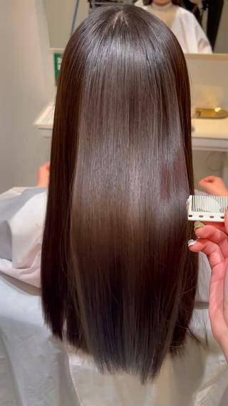 水素ストレートでツヤツヤで真っ直ぐに 