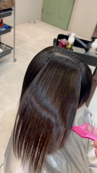 酒井ノア専用、超艶感縮毛矯正＋髪質改善トリートメント
圧倒的な質感。乾かしただけの仕上がりです
 