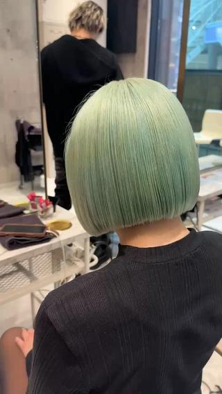 ショート カラー 透明感カラー艶カラー 暖色カラーshionのヘアスタイル