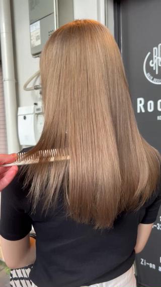 ロング カラー miharu‪‪/ ハイトーン/複雑履歴のヘアスタイル