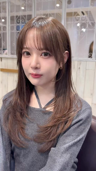 レイヤーカット
韓国ヘア
艶カラー 
