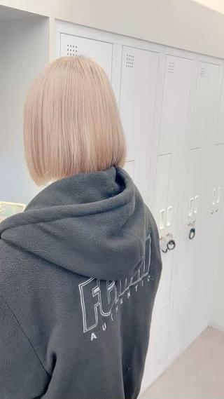 ショート 写真映えする ブリーチ🤩店長レンのヘアスタイル