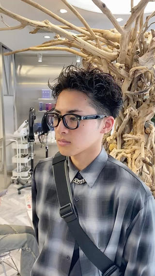 パーマ メンズ シャドウパーマ/ ルーズパーマ/メンズのヘアスタイル