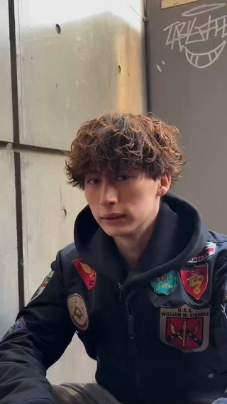 ショート パーマ メンズ シャドウパーマ/ ルーズパーマ/メンズのヘアスタイル