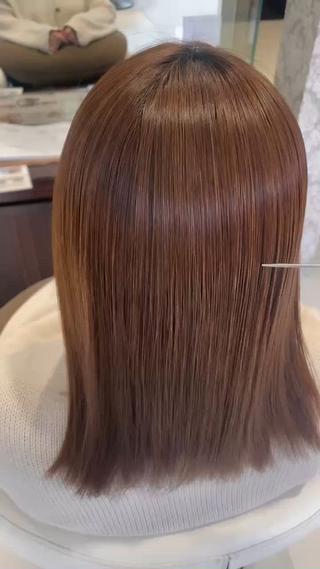 乾かして少しブローしただけでこの艶髪に
オイルスプレーをかけたらさらにツヤがでて綺麗に見えます 