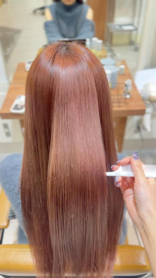 ロング カラー honoka/レイヤ ー/艶感カラー/韓国のヘアスタイル