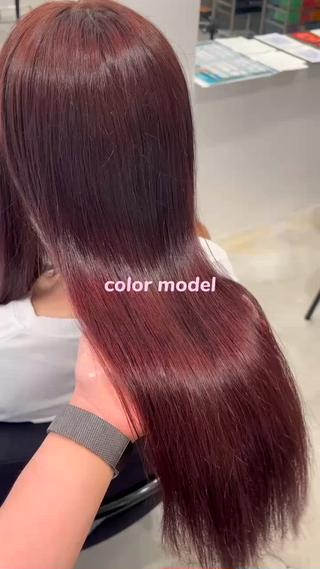 ロング 羽鳥 菜々子のヘアスタイル