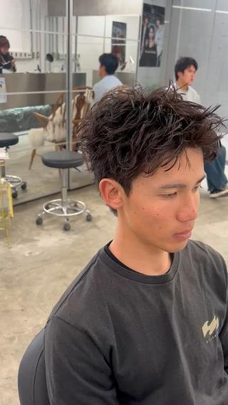 パーマ メンズ キタダ ヒロキのヘアスタイル