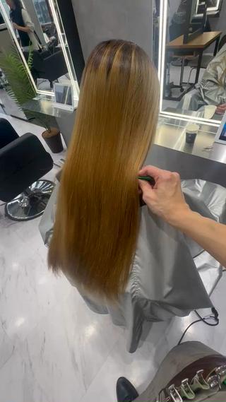 ブリーチ毛の縮毛矯正です！ 