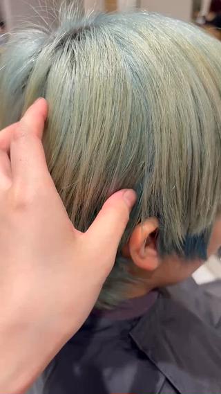 青と緑のエンドカラー
before 