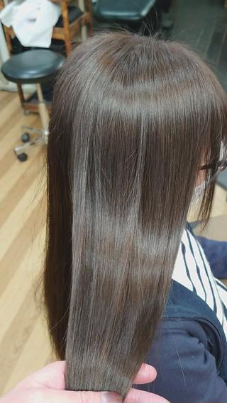 幹細胞縮毛矯正、感動の仕上がりになります♪ 