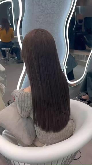 セミロング ブリーチなしW🎀 髪質改善／はのんのヘアスタイル