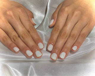 #ジェルネイル#ホワイト#ホワイトカラー#シンプルネイル#ピュアホワイト#シンプルデザイン#きゃわ#ちゅるんネイル#韓国ネイル#ネイルモデル募集中 