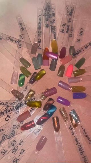 ネイル CLAIRE 〚クレア〛のネイルデザイン