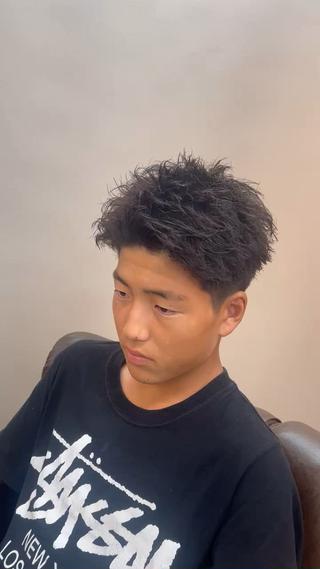 ショート 下野 健太のヘアスタイル
