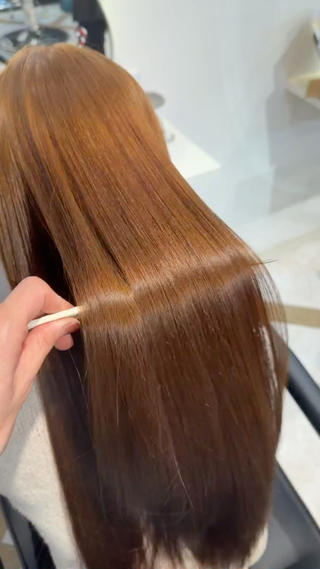 ロング カラー せいと/ウルフ/ ハイトーン/インナーのヘアスタイル