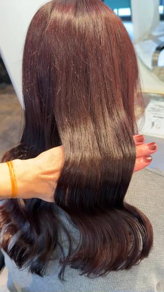 ロング カラー せいと/ウルフ/ ハイトーン/艶髪のヘアスタイル