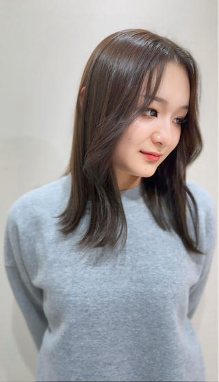 ミディアム カラー ワンホン×髪質改善 つのーか🩶‪🫧のヘアスタイル