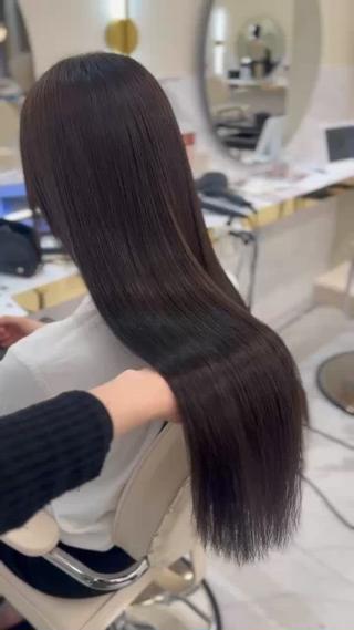 ロング カラー ワンホン×髪質改善 つのーか🩶‪🫧のヘアスタイル