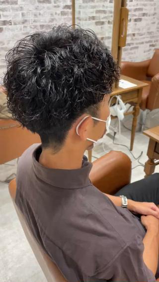 パーマ 角田 楓のヘアスタイル