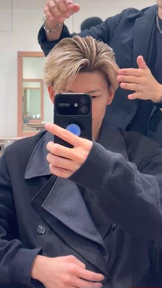 カラー メンズ 寺内 紳悟のヘアスタイル