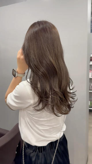ロング カラー Kamie 三宮のヘアスタイル