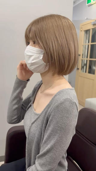 ショート カラー Kamie 三宮のヘアスタイル