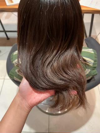 しっとりとした髪へ

TOKIOトリートメントはしっとりとした質感が特徴のトリートメントです！

感想が気になるという方にすごくお勧めなメニューです 