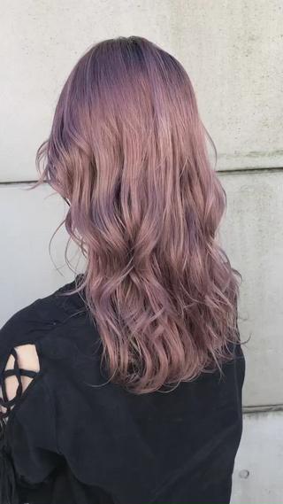 ペールピンク

この夏おすすめです
ブリーチ2回以上必須！ 