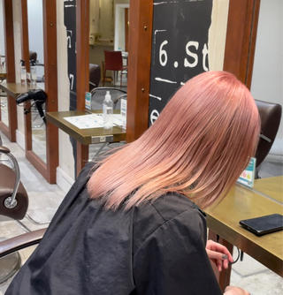 ほんのりオレンジ入りのペールピンク

大人気です 