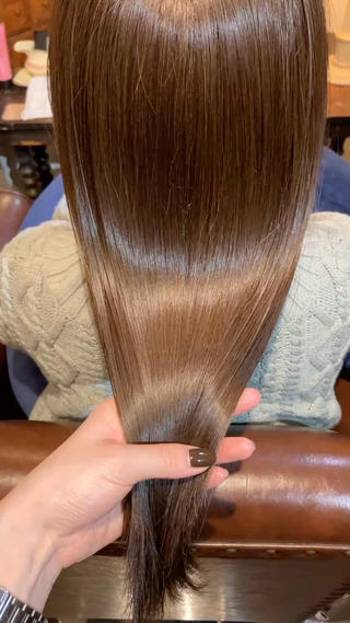 ロング brits所属・brits  🌿 aiのヘアスタイル