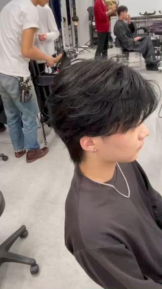 パーマ メンズ 波巻き/サーフカール 🌊吉野裕稀のヘアスタイル