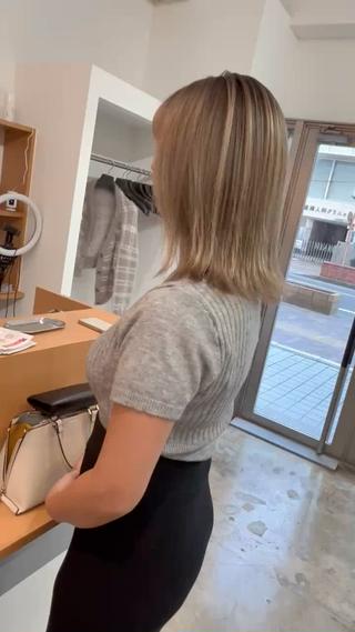 ミディアム カラー Lia TOKYO 大津優樹のヘアスタイル