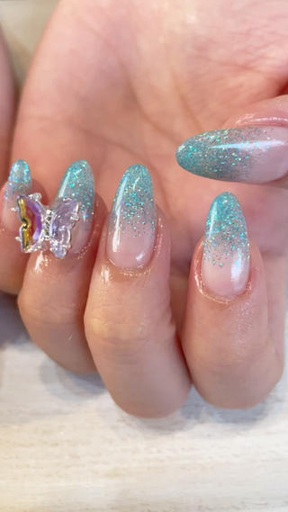 ネイル spell所属・spell nailのネイルデザイン