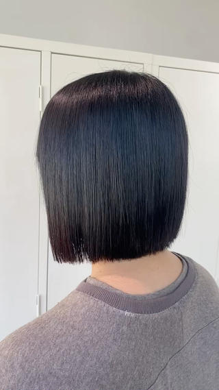 ぱつっとボブカット 