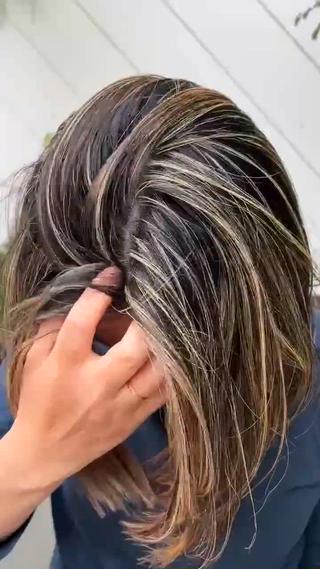 白髪ぼかし地毛ハイライト 