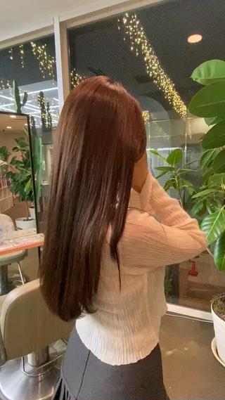 透明感カラー
さら艶髪目指しましょう！ 